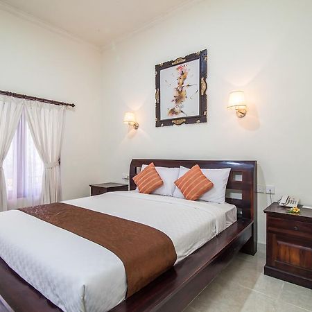 Puri Yuma Hotel Denpasar  Ngoại thất bức ảnh