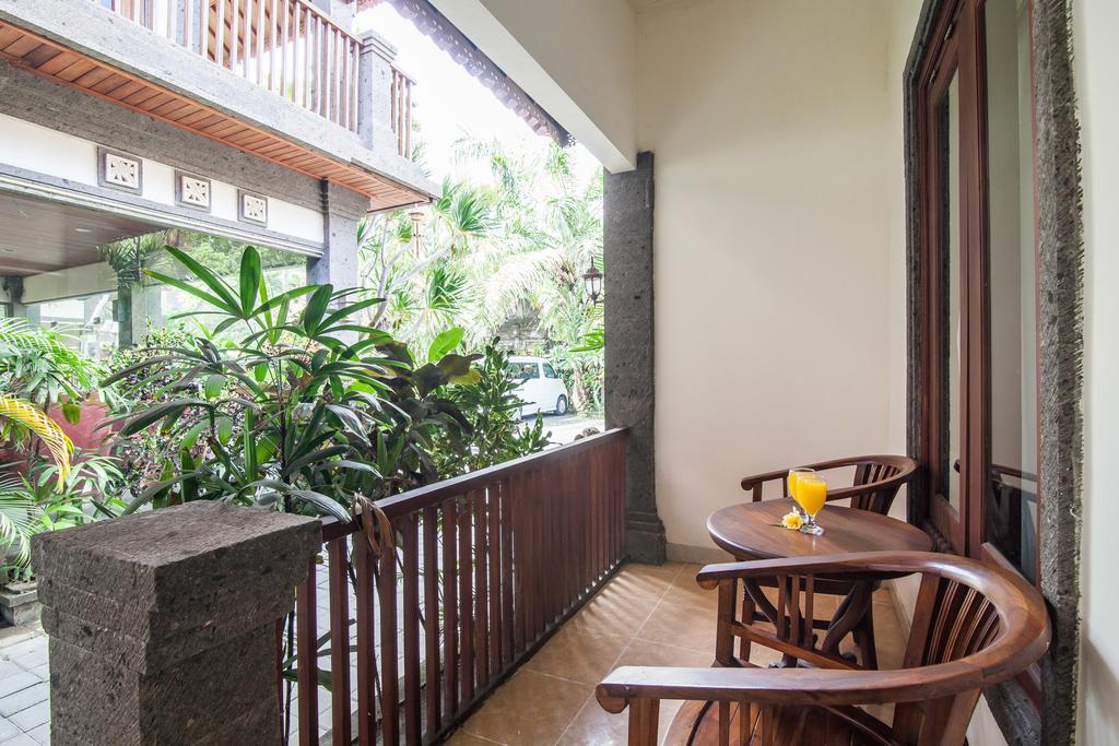 Puri Yuma Hotel Denpasar  Ngoại thất bức ảnh