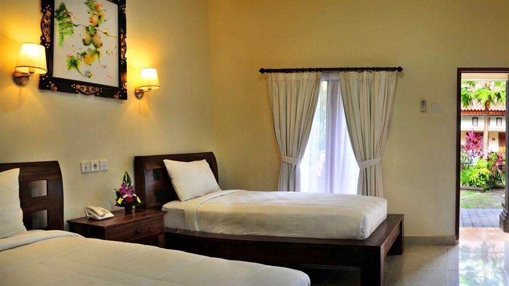 Puri Yuma Hotel Denpasar  Ngoại thất bức ảnh